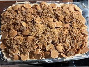 Banoffee in a rectangle cake pan